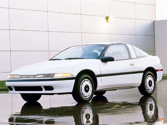 Mitsubishi Eclipse photo 2