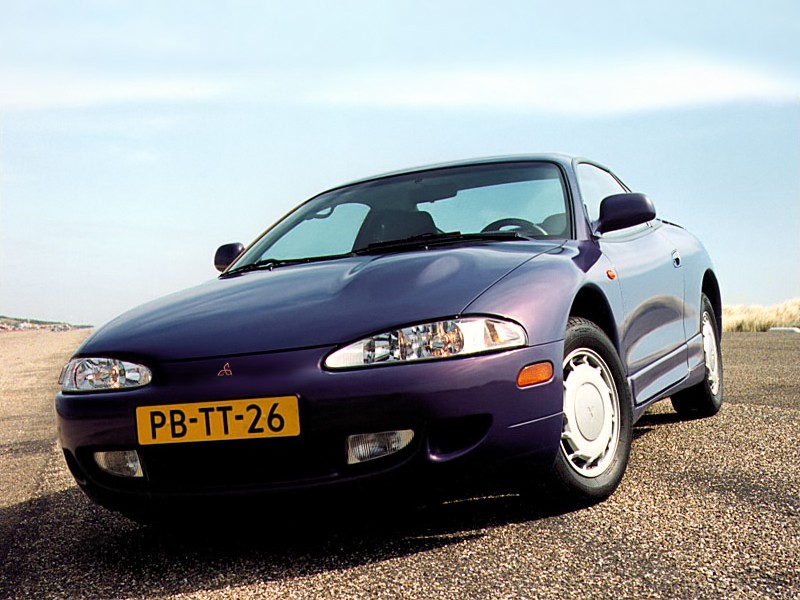 Mitsubishi Eclipse photo 2