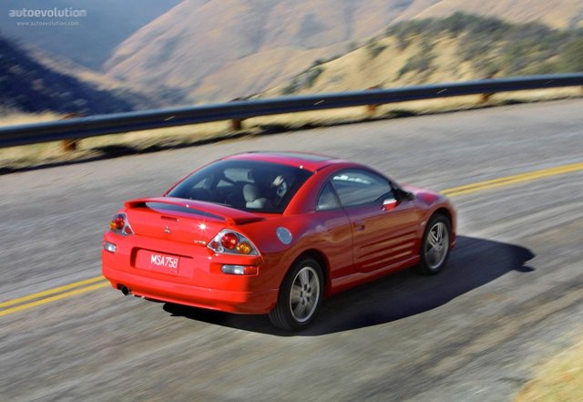 Mitsubishi Eclipse photo 3