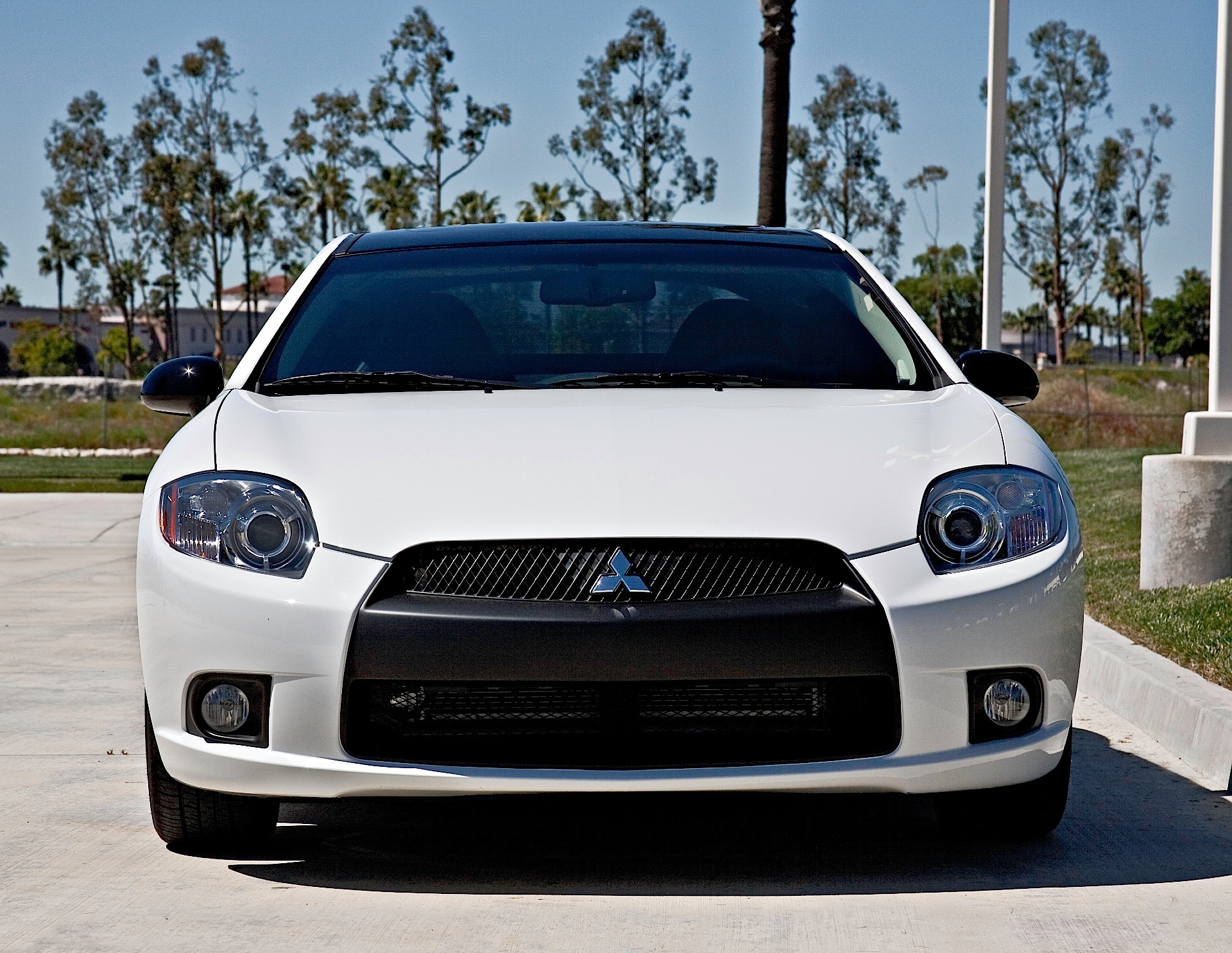 Mitsubishi Eclipse photo 23