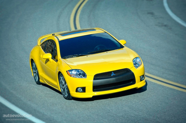 Mitsubishi Eclipse photo 11