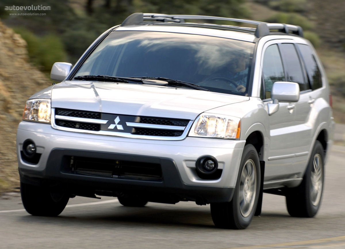 Mitsubishi Endeavor photo 3