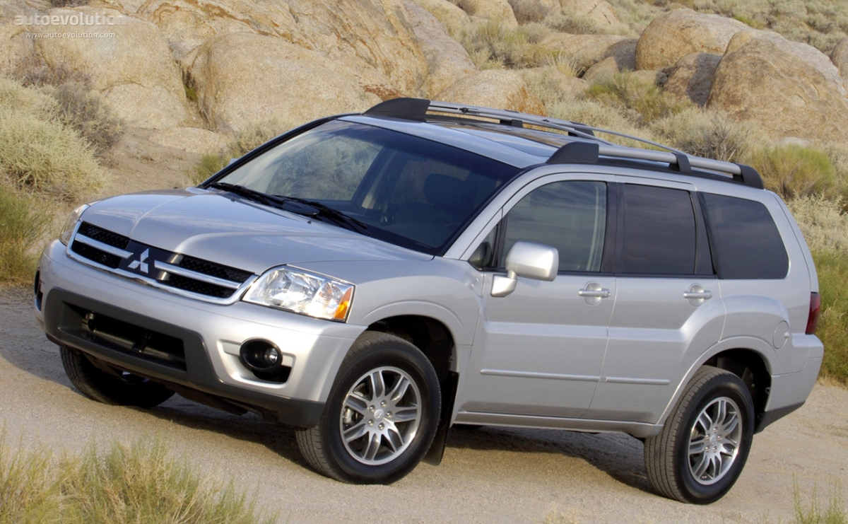 Mitsubishi Endeavor photo 4