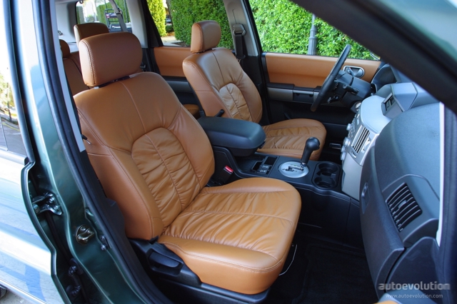 Mitsubishi Endeavor photo 17