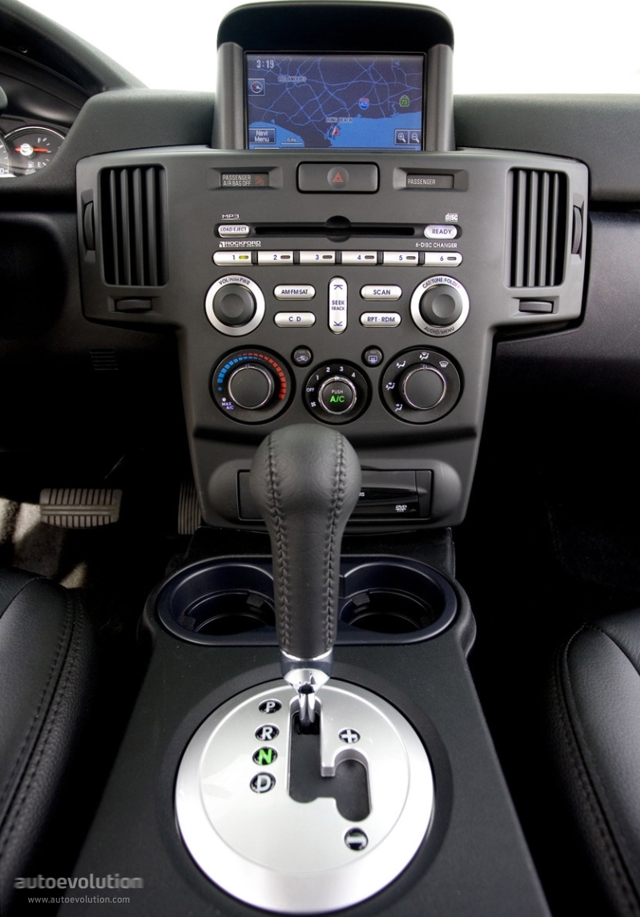 Mitsubishi Endeavor photo 20