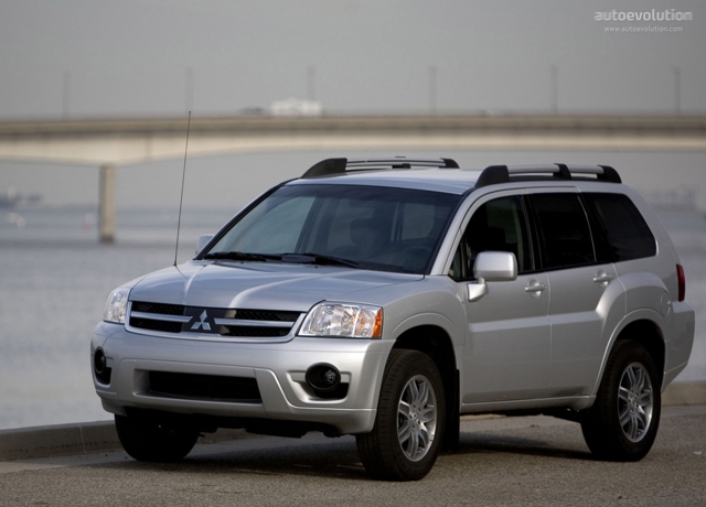 Mitsubishi Endeavor photo 1