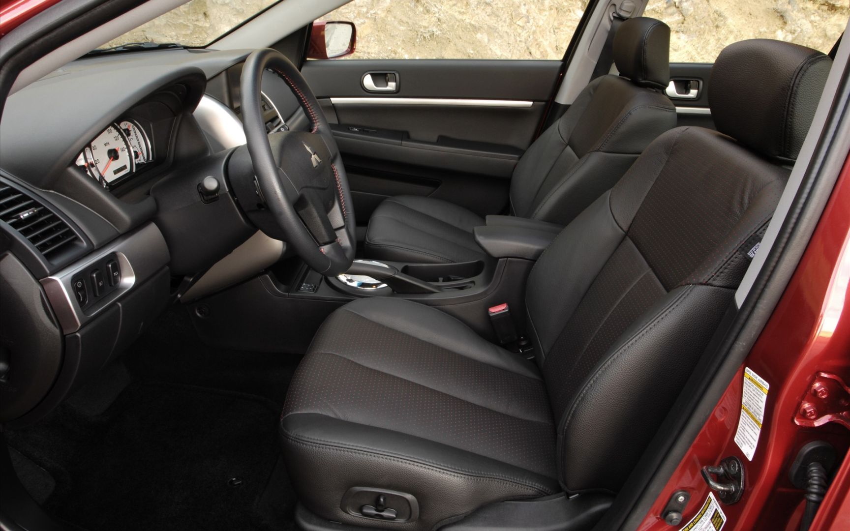 Mitsubishi Galant photo 40