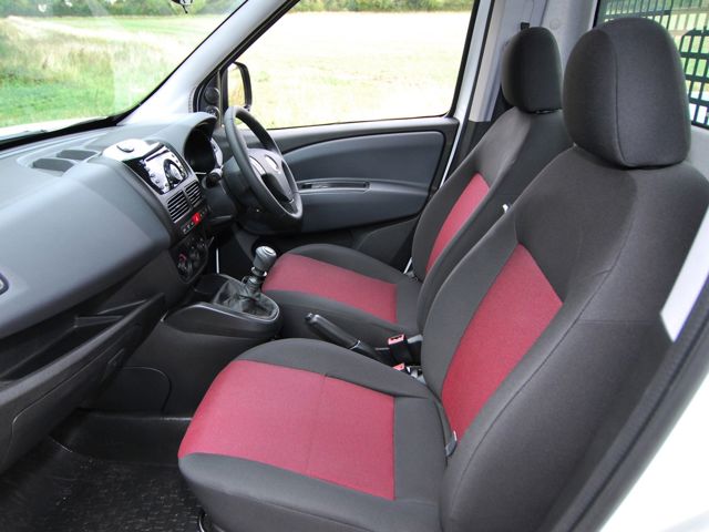 Mitsubishi Galant photo 45