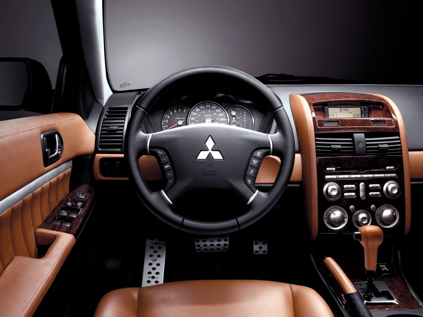 Mitsubishi Galant photo 51