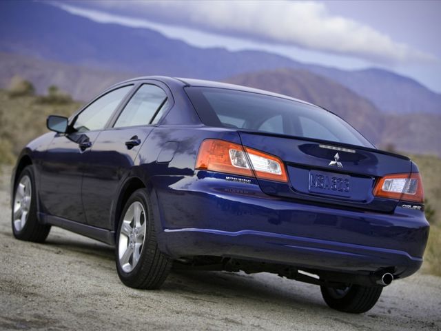 Mitsubishi Galant photo 14