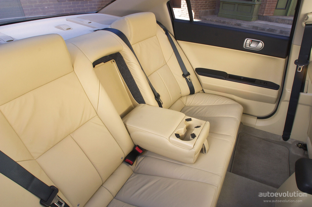 Mitsubishi Galant photo 6