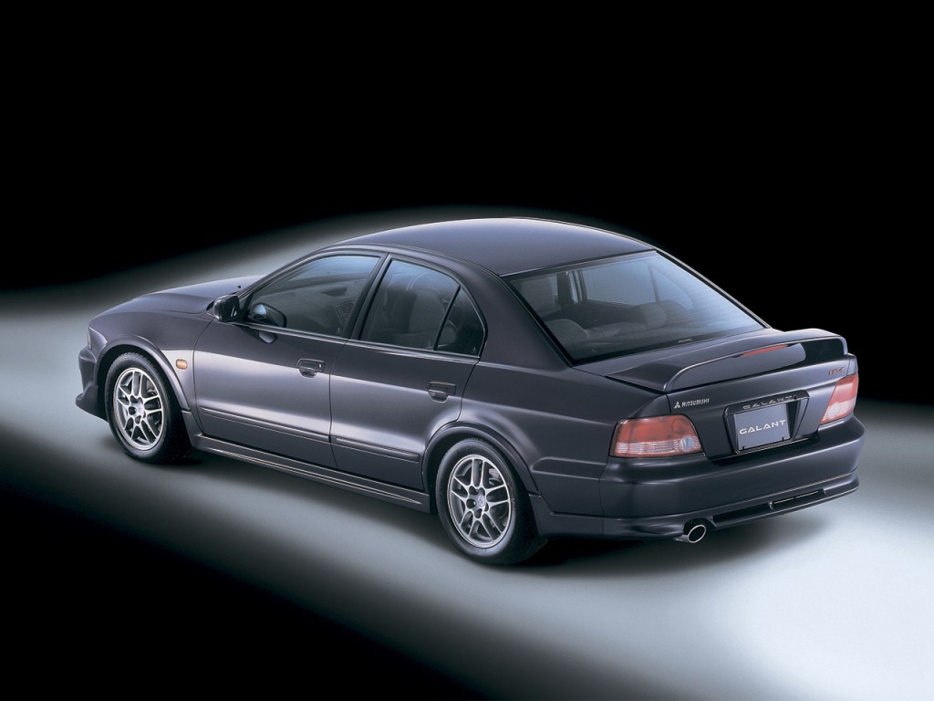 Mitsubishi Galant photo 5