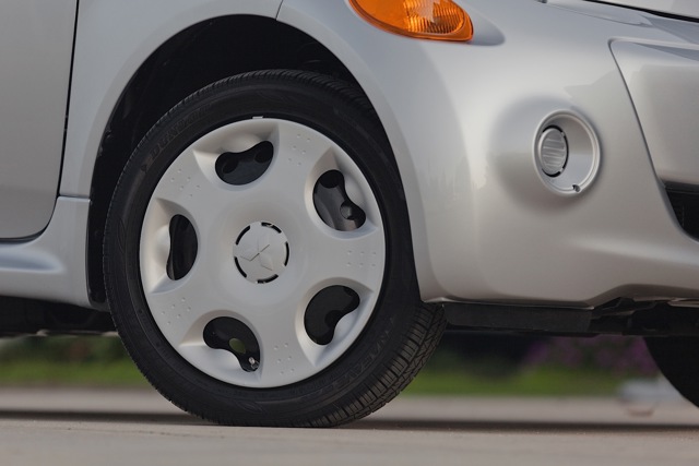 Mitsubishi I-Miev photo 13