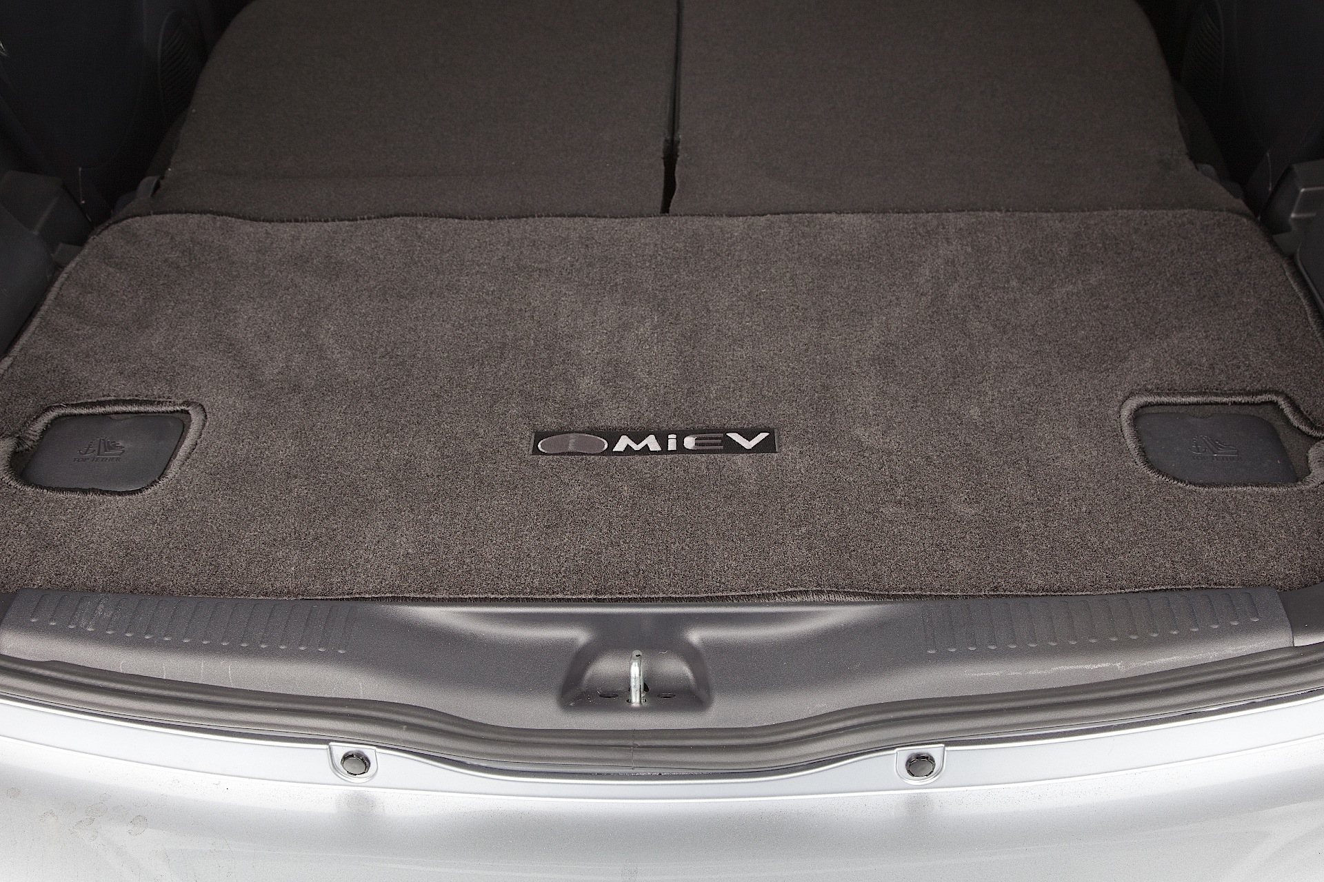 Mitsubishi I-Miev photo 36