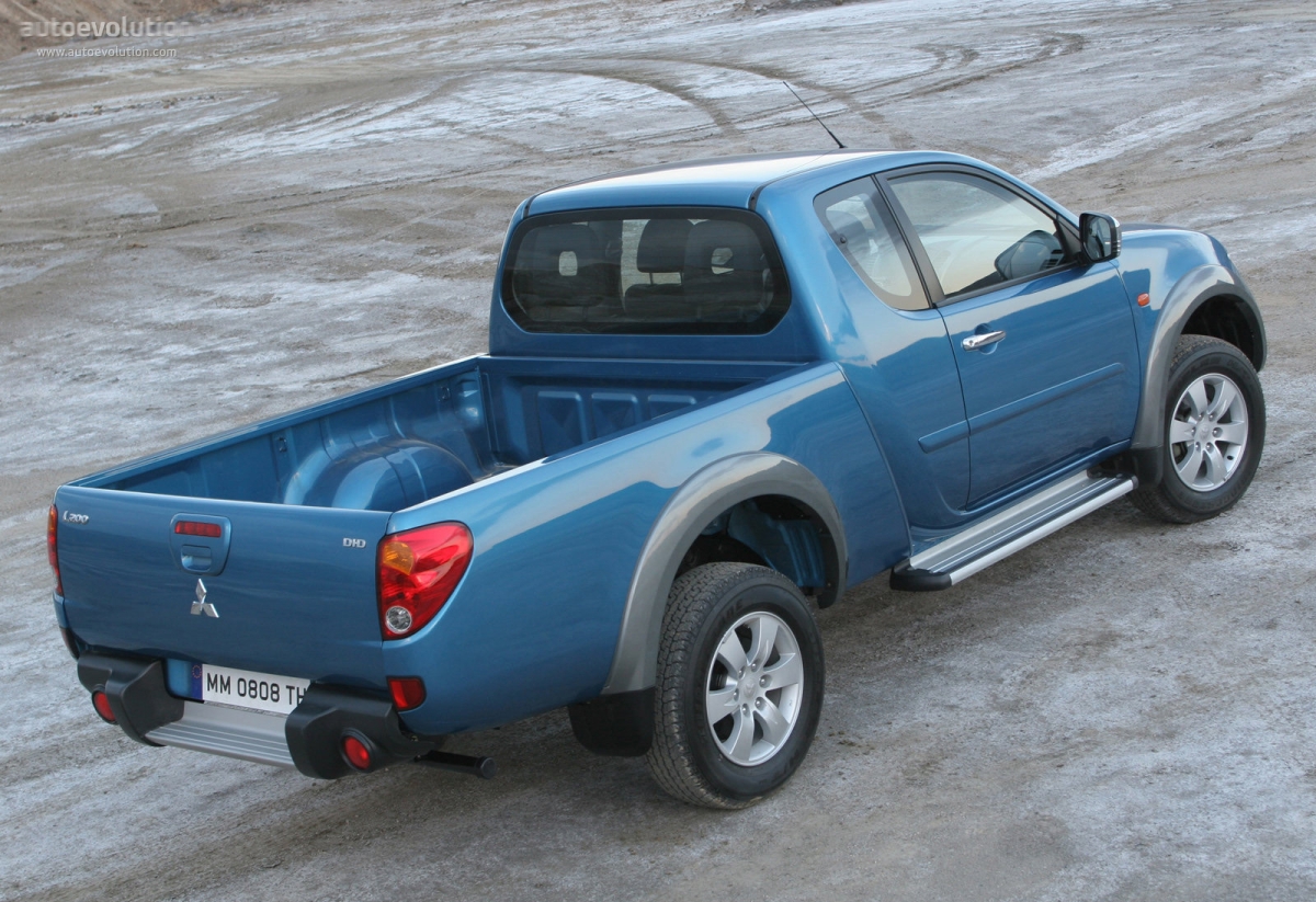 Mitsubishi L 200 photo 5