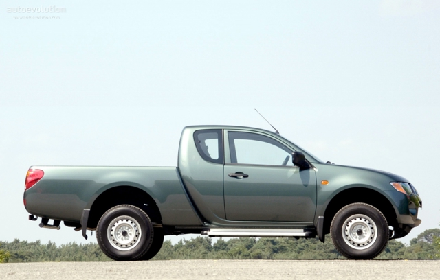 Mitsubishi L 200 Foto 8