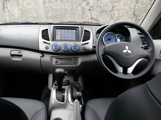 Mitsubishi L 200 Foto 64