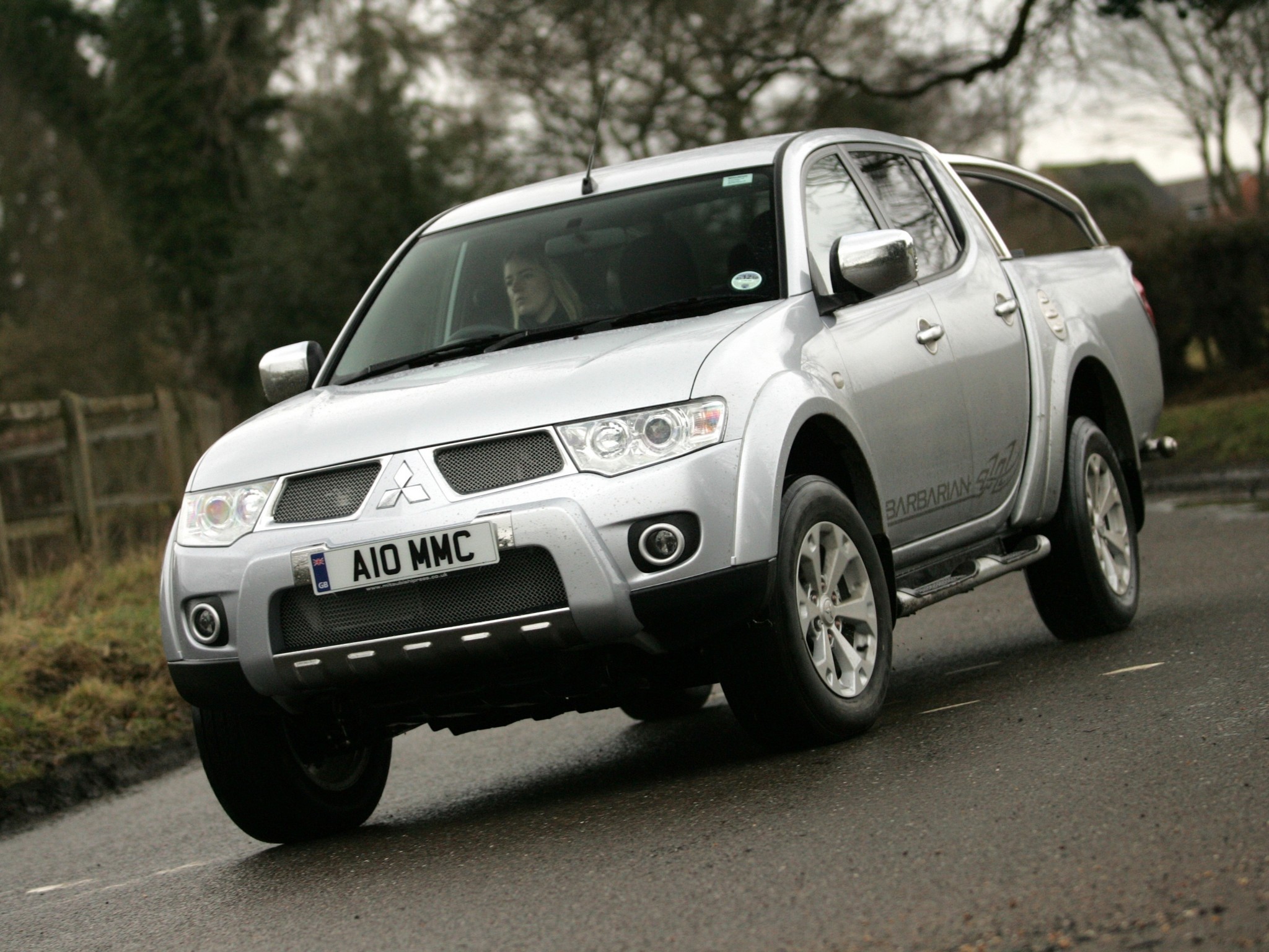 Mitsubishi L 200 photo 12