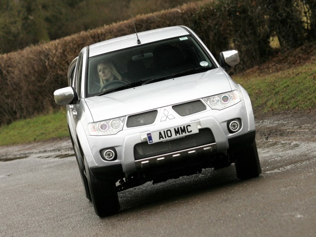 Mitsubishi L 200 Foto 13
