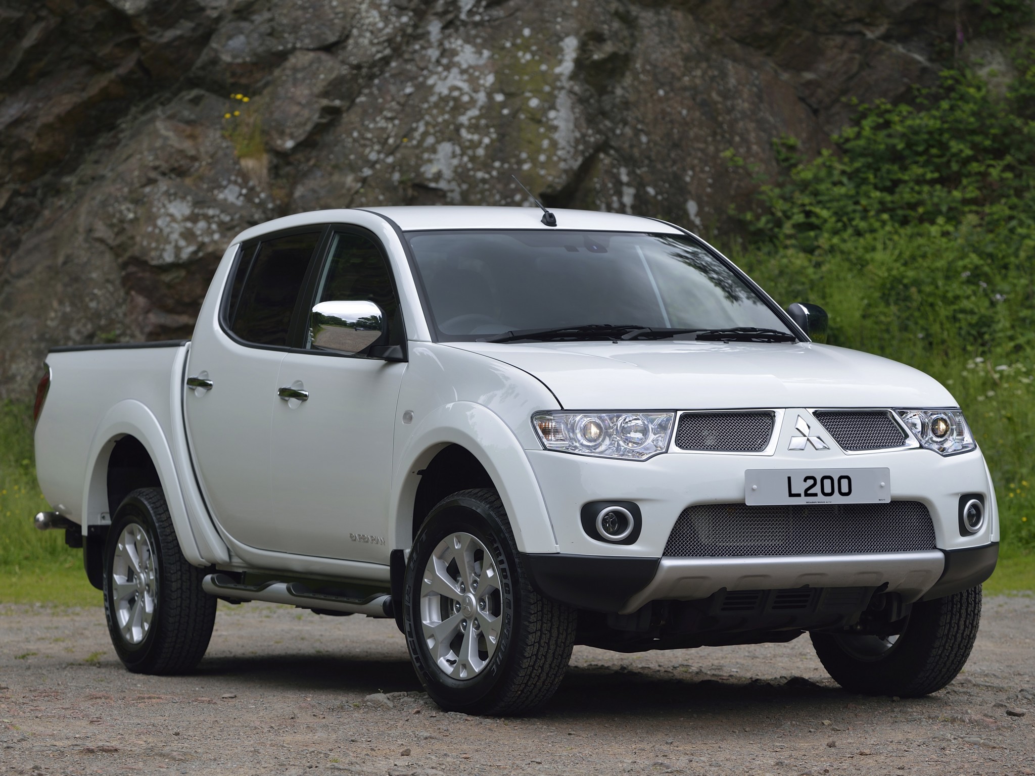 Mitsubishi L 200 photo 19