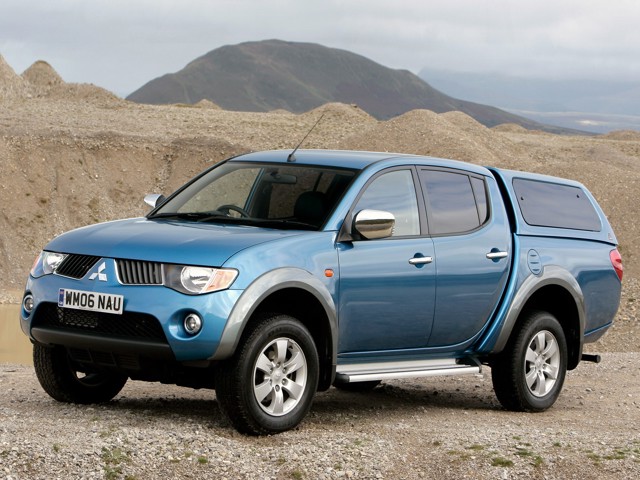 Mitsubishi L 200 Foto 36