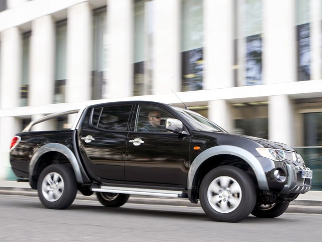 Mitsubishi L 200 Foto 37