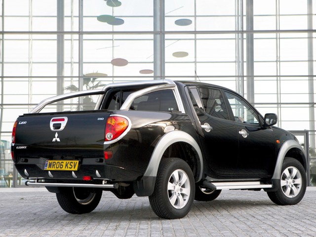 Mitsubishi L 200 Foto 38