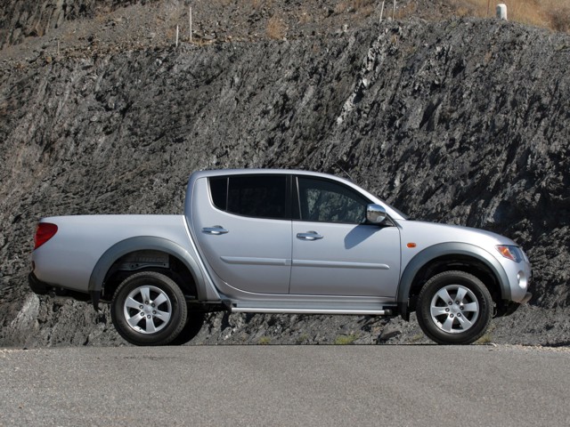 Mitsubishi L 200 Foto 43