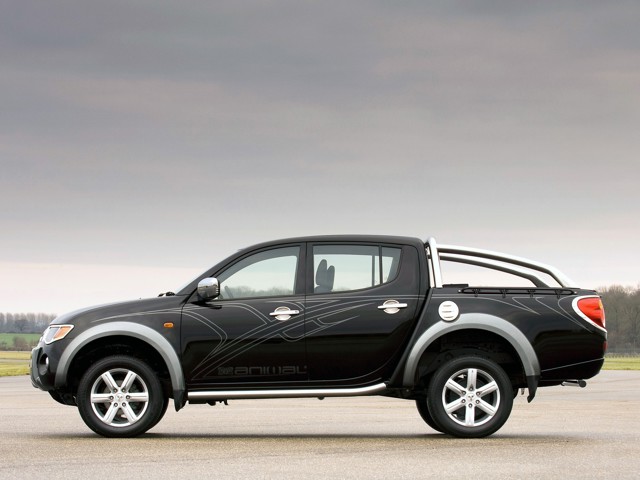 Mitsubishi L 200 Foto 53