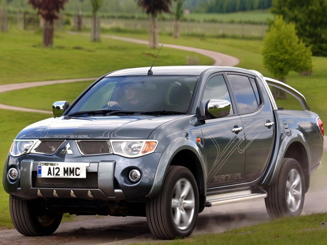 Mitsubishi L 200 Foto 56