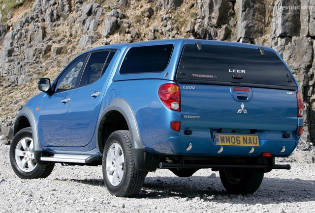 Mitsubishi L 200 Foto 2
