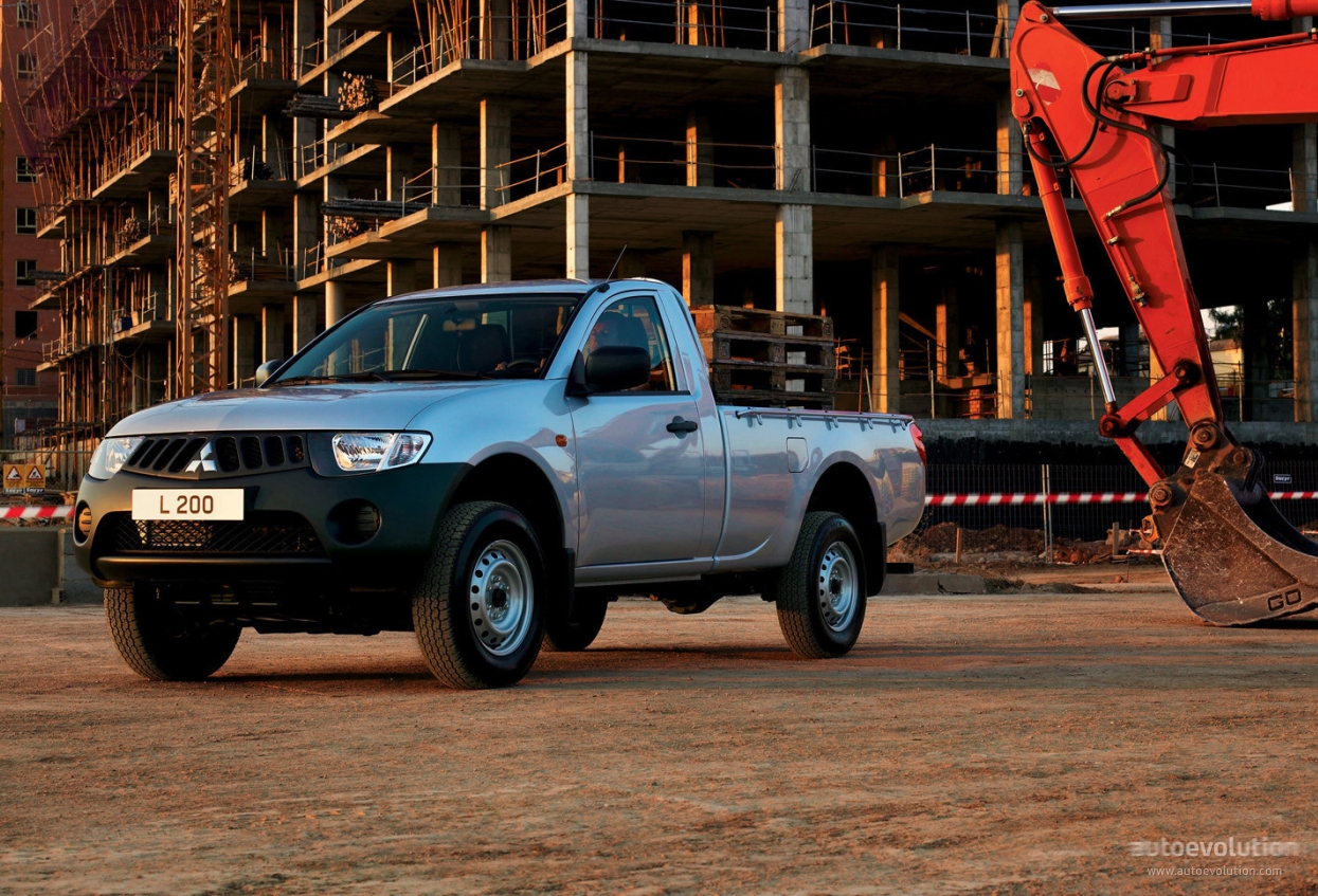 Mitsubishi L 200 photo 3