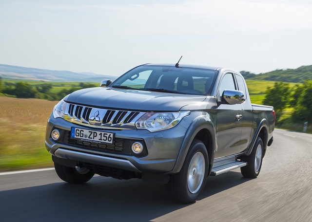Mitsubishi L 200 foto 2