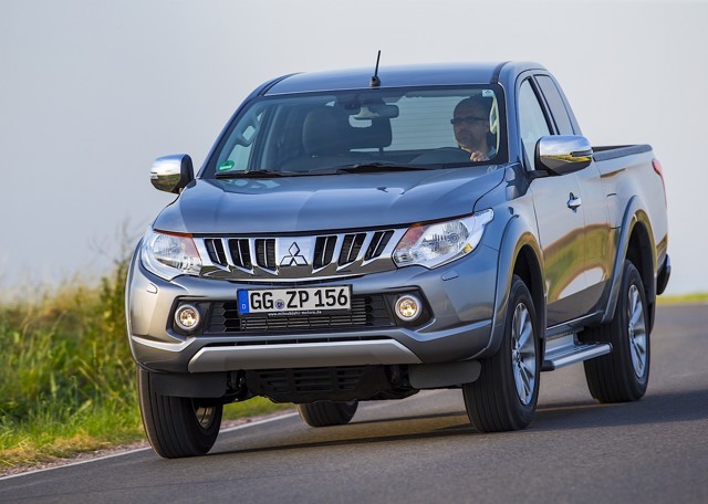 Mitsubishi L 200 foto 5