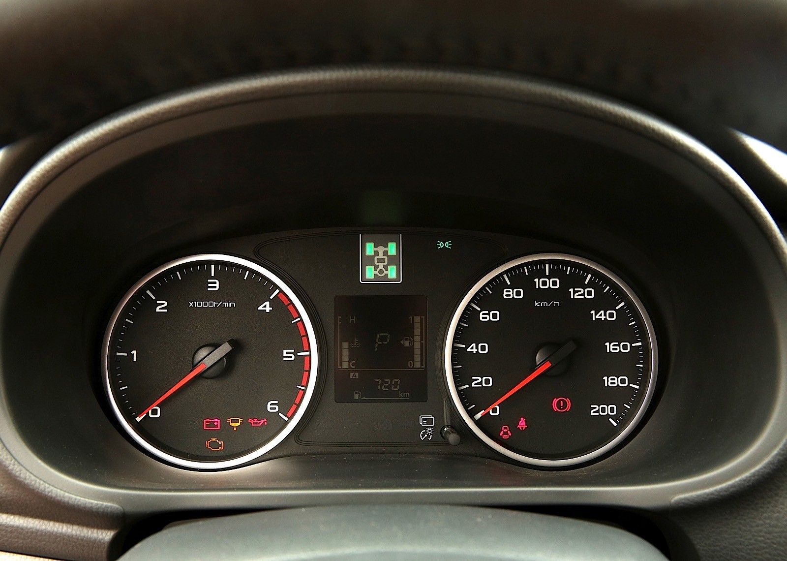 Mitsubishi L 200 photo 14