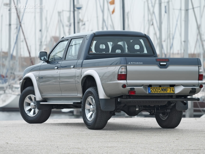 Mitsubishi L 200 photo 2