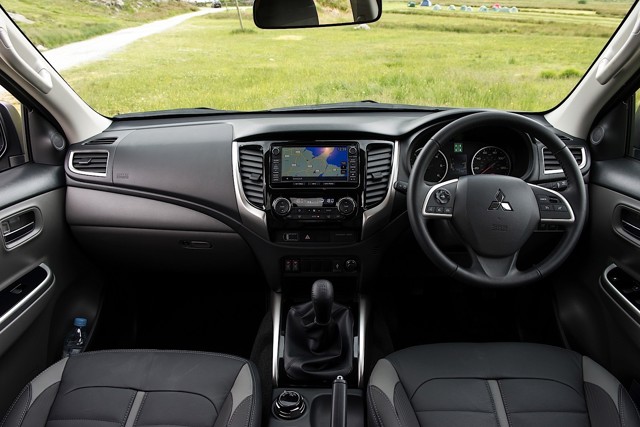 Mitsubishi L 200 Foto 60