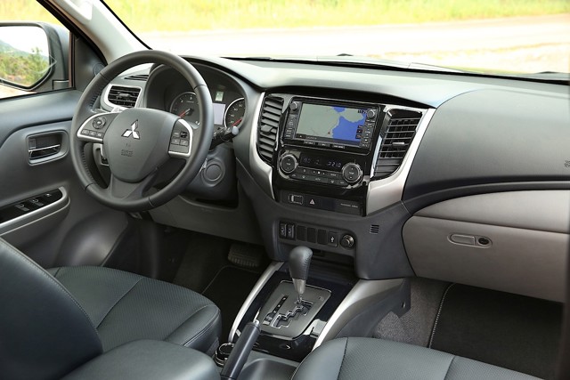 Mitsubishi L 200 Foto 61