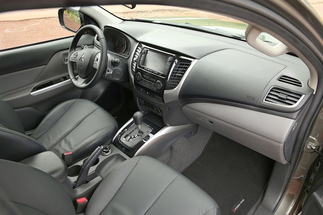 Mitsubishi L 200 Foto 64