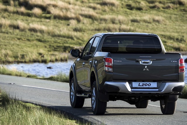 Mitsubishi L 200 Foto 7