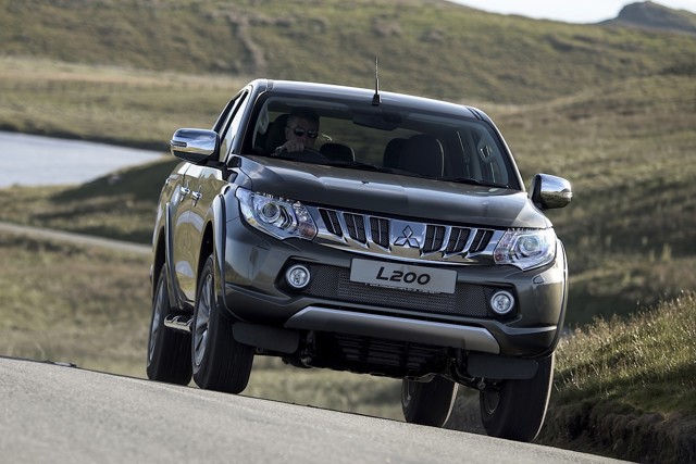 Mitsubishi L 200 Foto 12