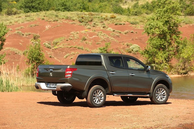 Mitsubishi L 200 Foto 24