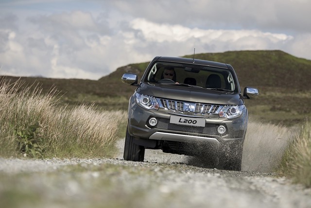 Mitsubishi L 200 Foto 30