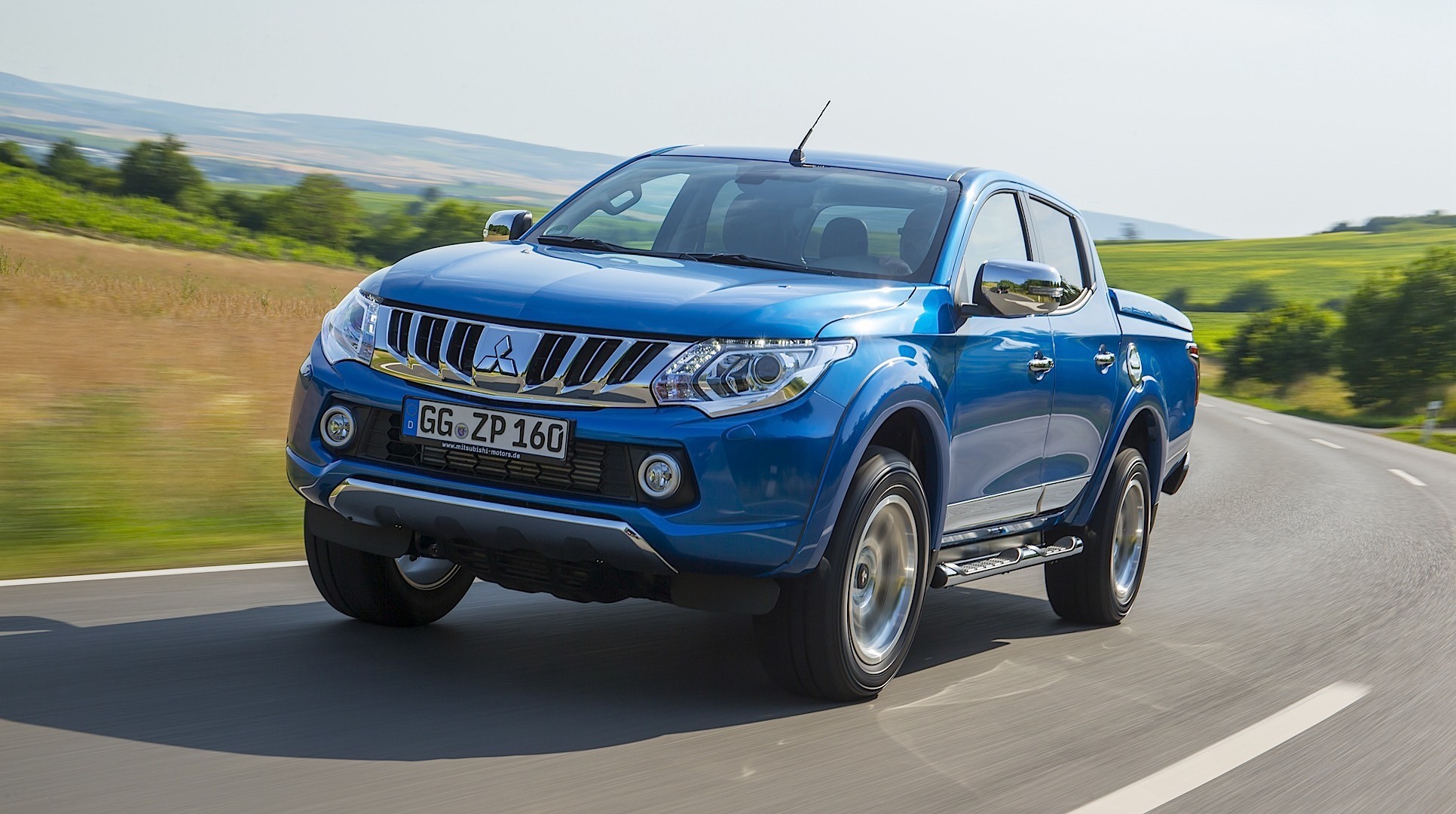 Mitsubishi L 200 photo 32