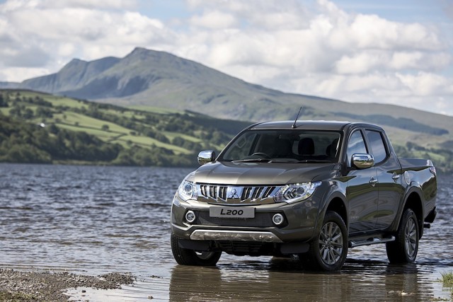 Mitsubishi L 200 Foto 33
