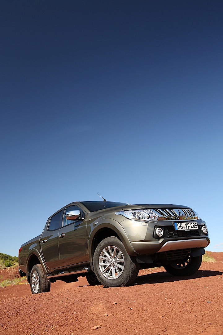 Mitsubishi L 200 photo 43