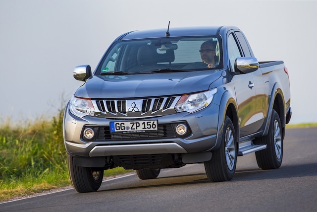 Mitsubishi L 200 Foto 46