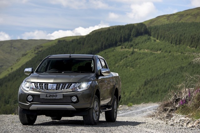 Mitsubishi L 200 Foto 47
