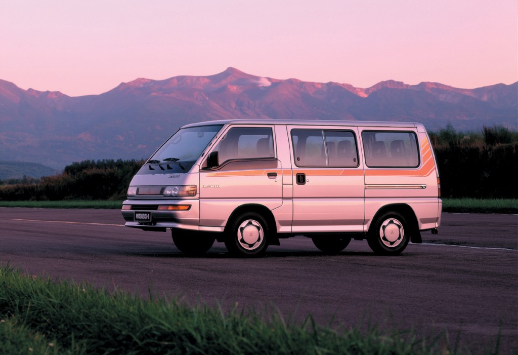 Mitsubishi L300 photo 5