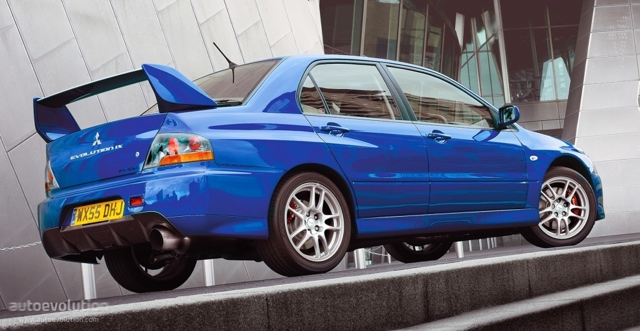 Mitsubishi Lancer Evolution foto 5